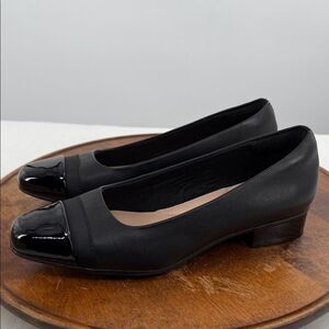 Clarks Black Cap-Toe Low Heel Flats